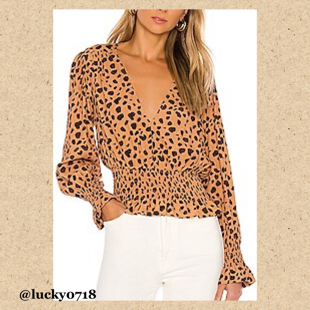 Blue Life NWOT Cora Top in Tan Animal Sz S